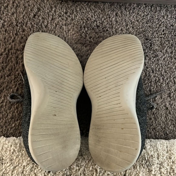 Allbirds Grey Wool Shoes Size 9 - Picture 7 of 7